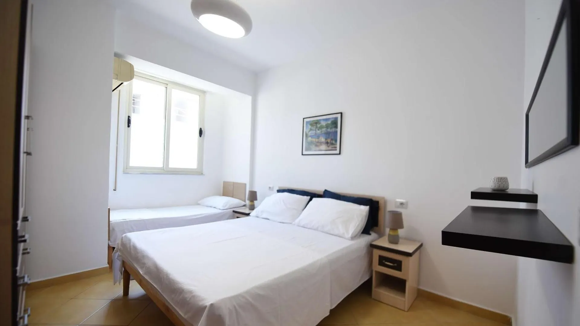 Casa Marea Daire Golem